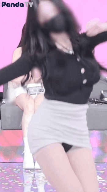 32827473_1753876453.4066.gif